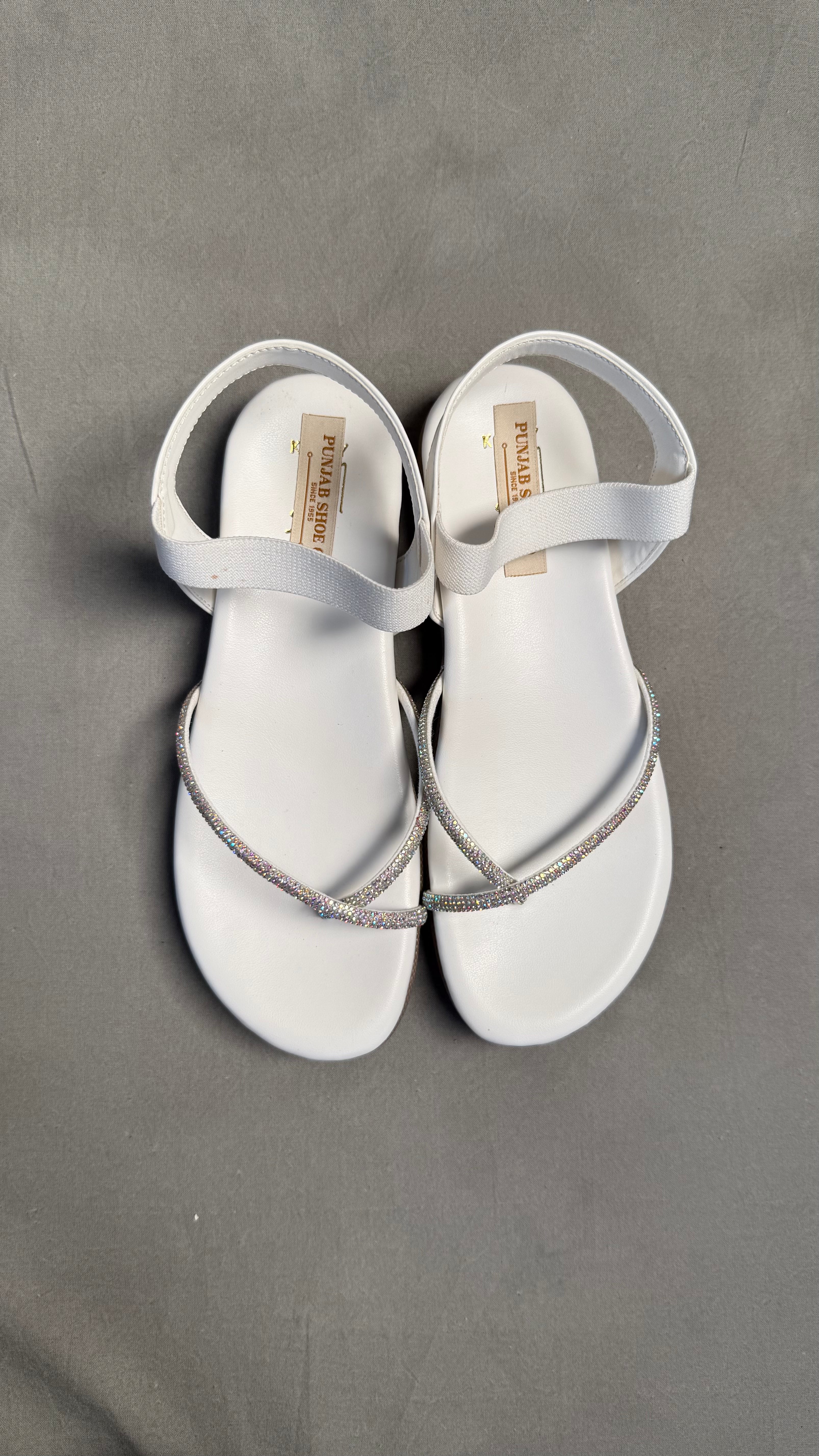 Flat thong sandals with Elastic Straps in white colour