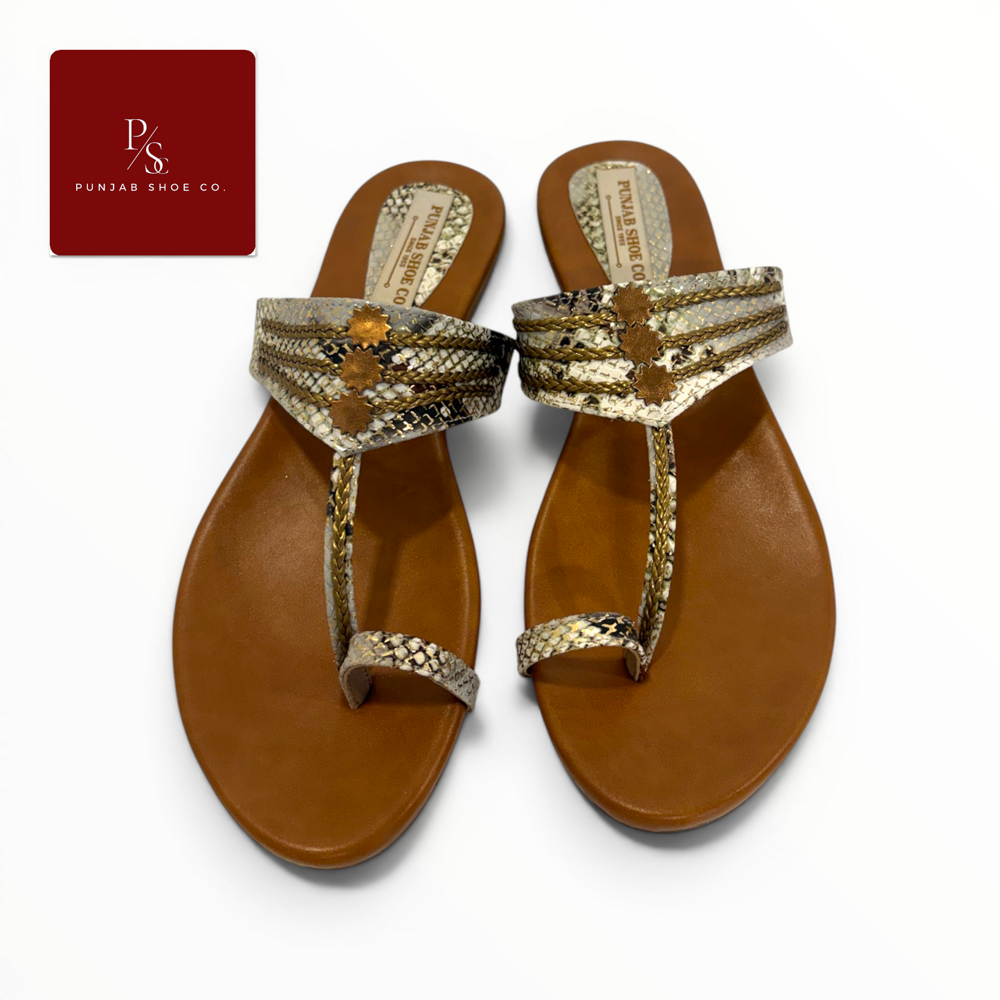 Snakeskin Cross-Strap Toe Ring Flat
Sandals with Gold Chain Detail in
Natural Beige for Women — Punjab
Shoe Co. Kamla Nagar Delhi