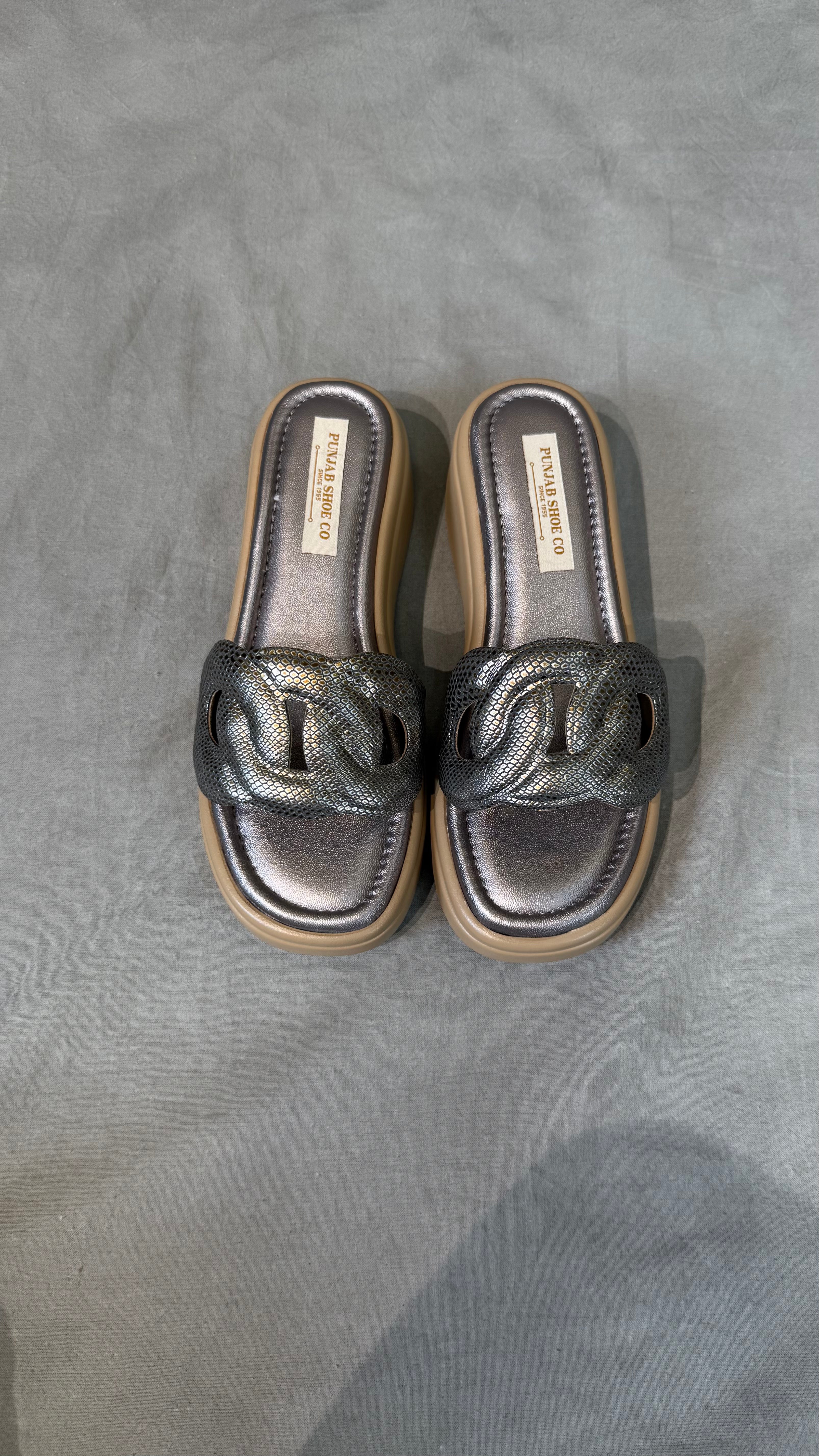 Stylish Women’s Slip-Ons - Gunmetal & Light Gold