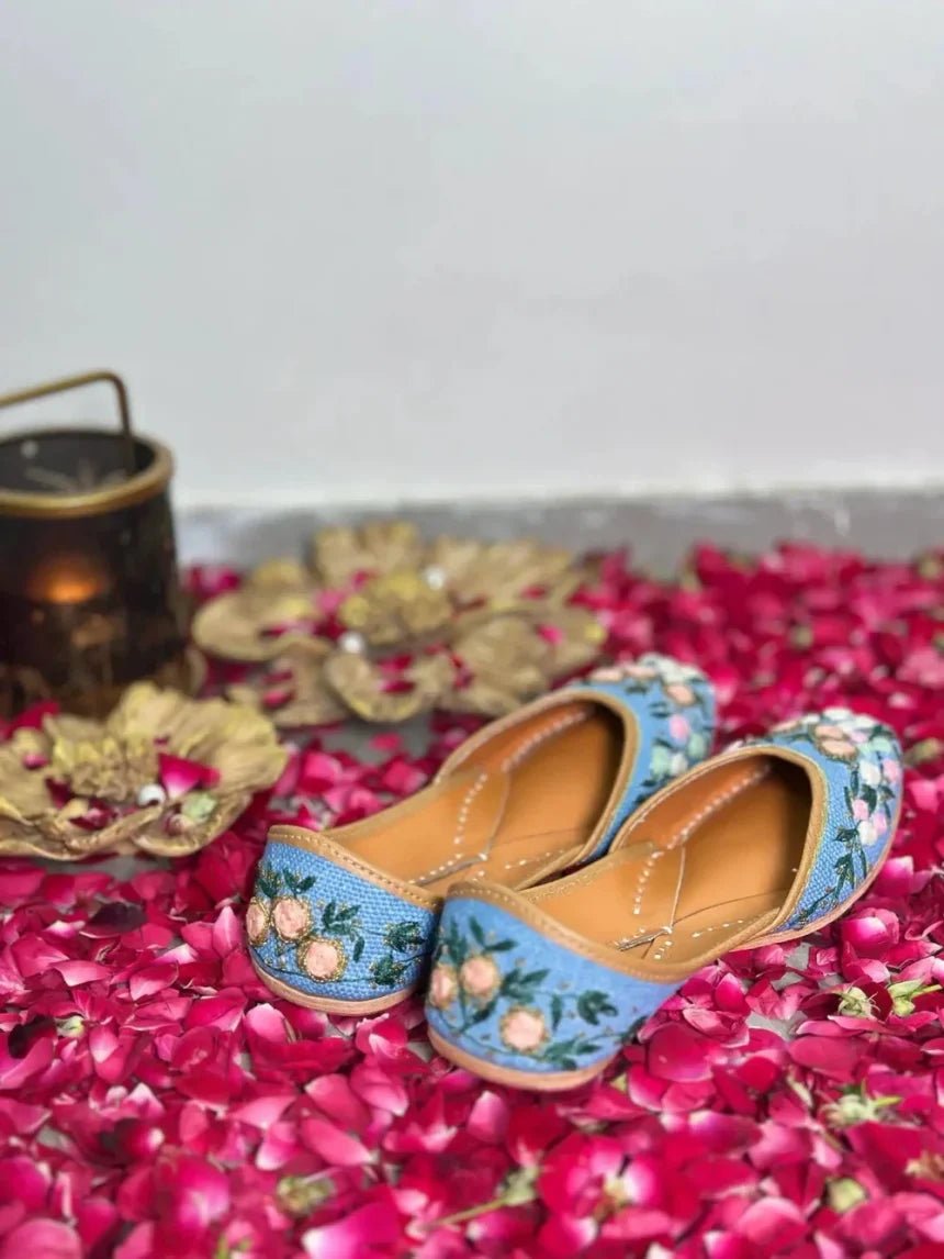 Blue Handcrafted Floral Jutti - Punjab Shoe Co.