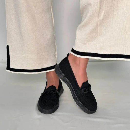 Black Sneakers with Chain Detail - Punjab Shoe Co.