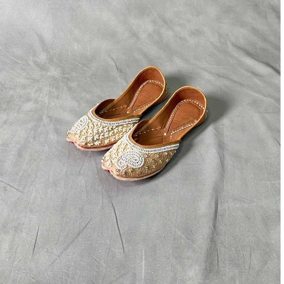 Golden Embellished Leather Jutti - Punjab Shoe Co.