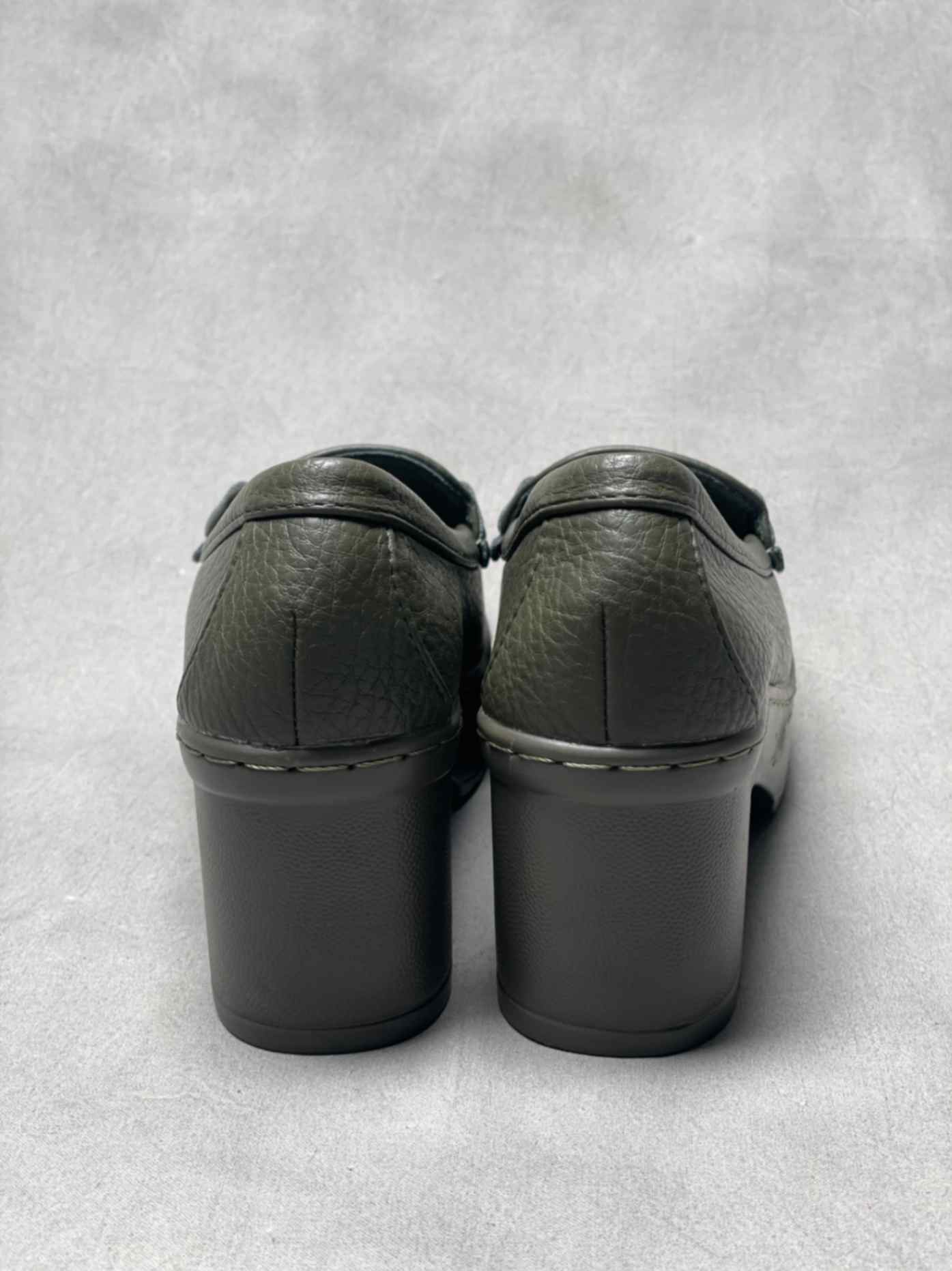 Heeled Loafers With Buckle