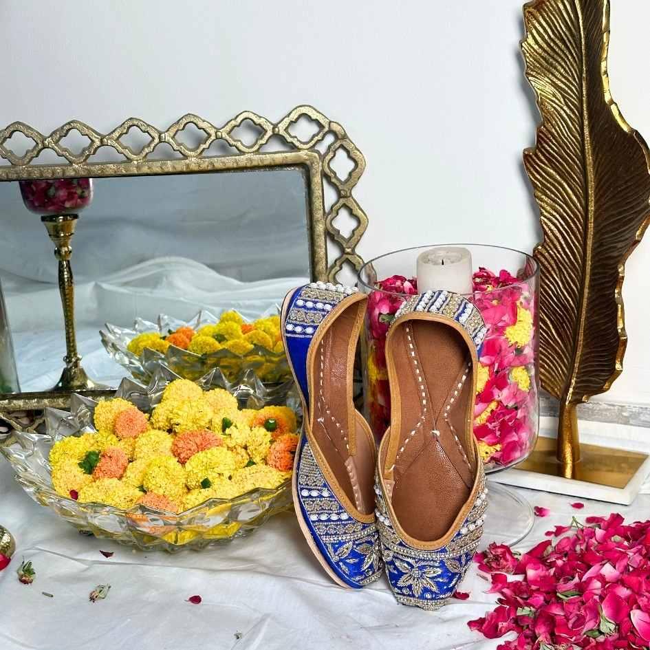 Peacock Blue Embellished Jutti - Punjab Shoe Co.