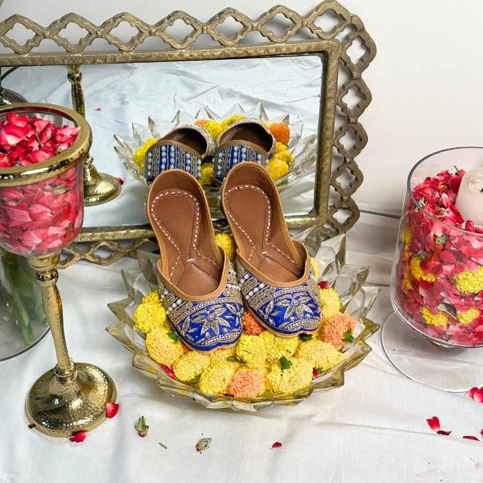 Peacock Blue Embellished Jutti - Punjab Shoe Co.